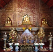 Wat Phra Singh - Intérieur du Wihan Lai Kham