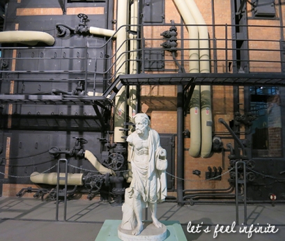 Centrale Montemartini - Statues et machines 3